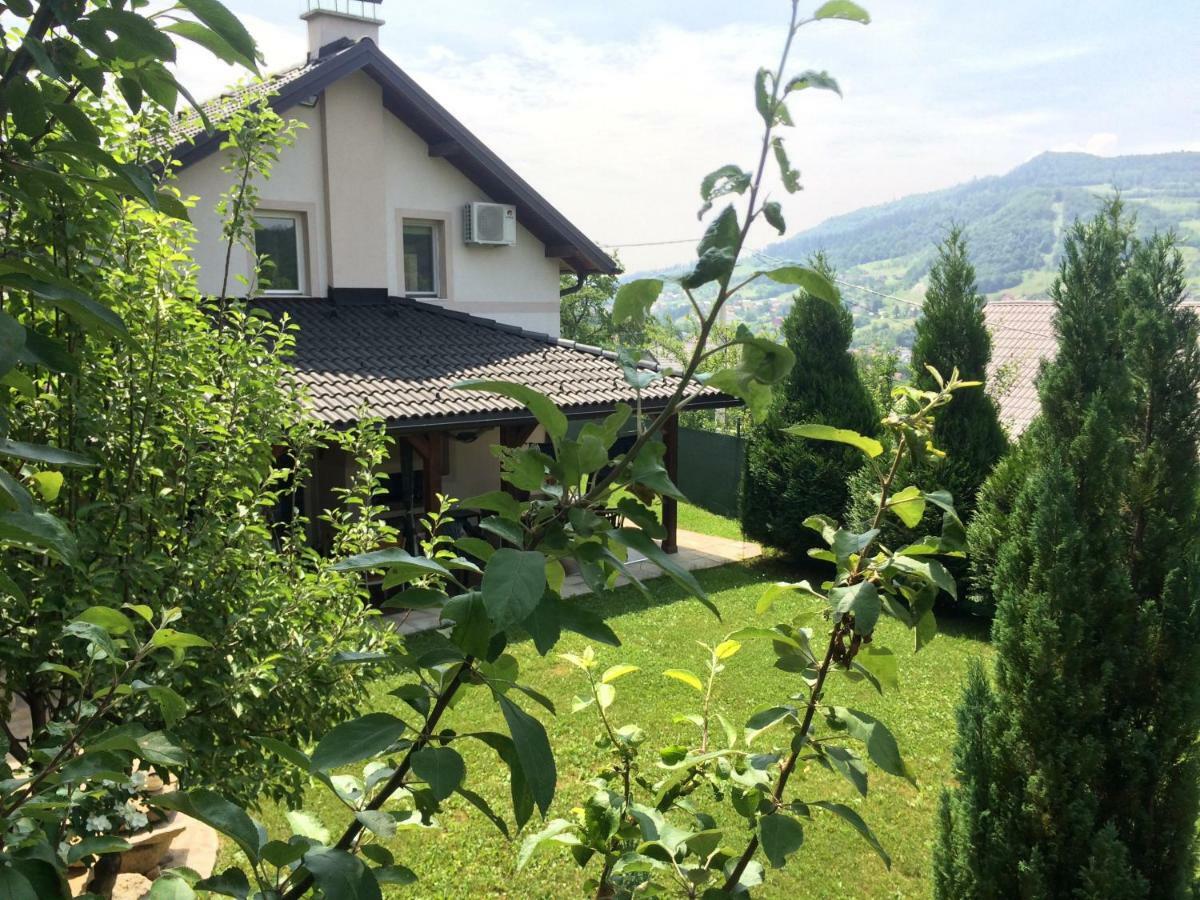 Charming Luxury Villa サラエヴォ エクステリア 写真